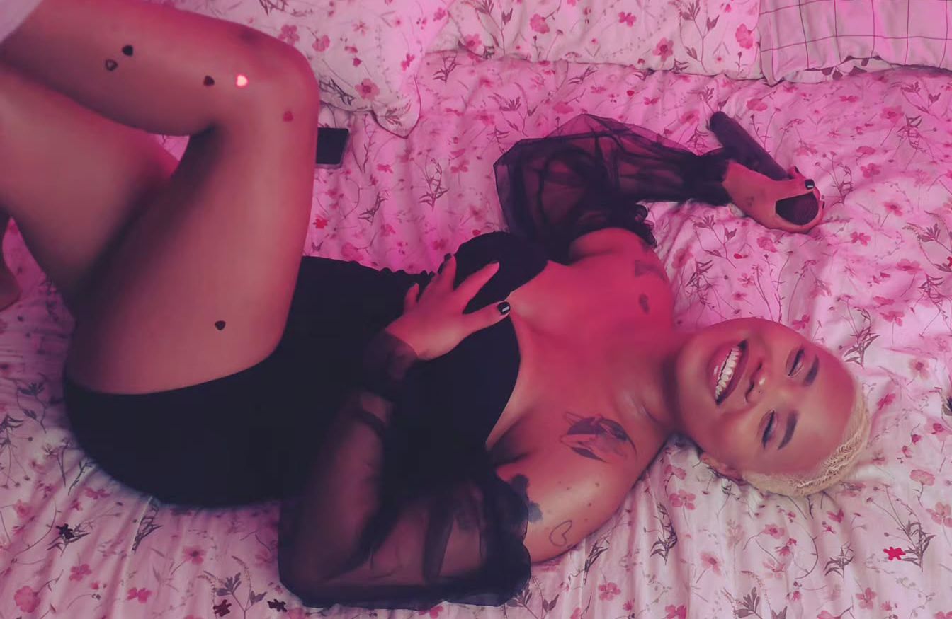 Sammie Heavens Brings “My Man” to Life in Intimate Performance